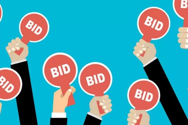 eBay bans AI agents from shopping, but hints at future approved bots
